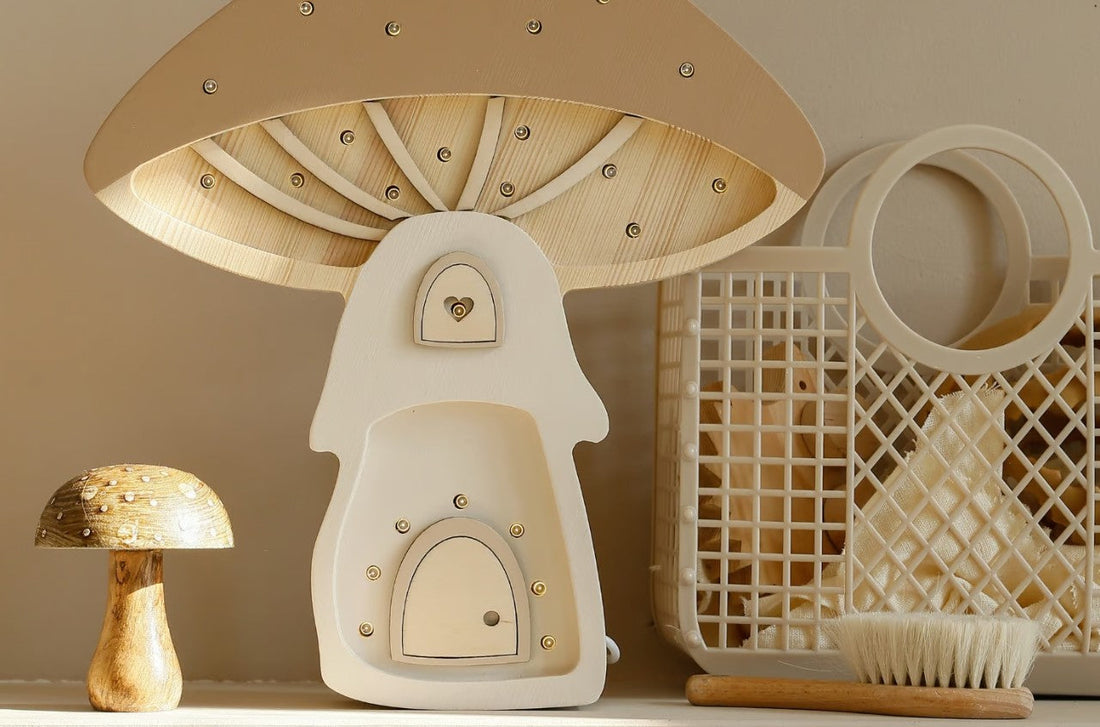 Lampka nocna LED Grzybek Cappuccino – Little Lights