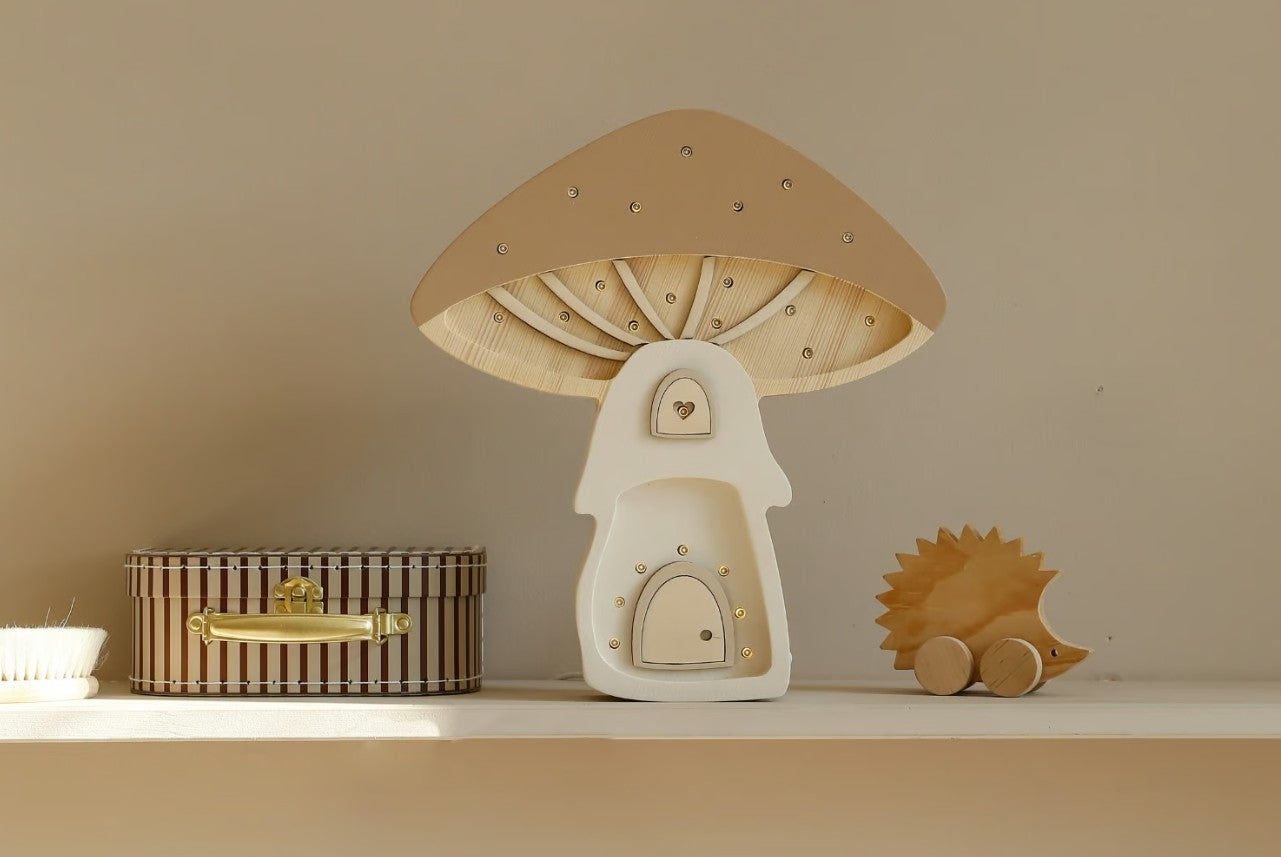 Lampka nocna LED Grzybek Cappuccino – Little Lights